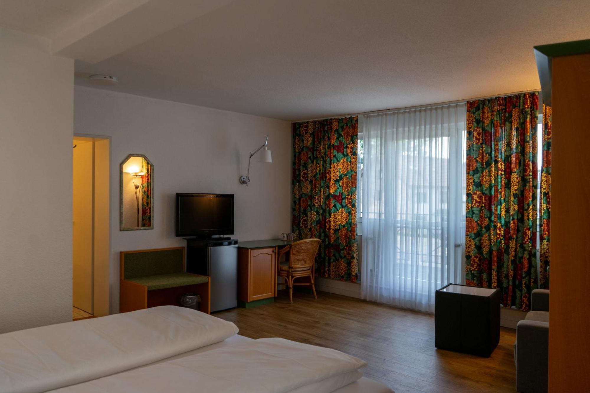 Hotel Klusenhof Липпштадт Экстерьер фото
